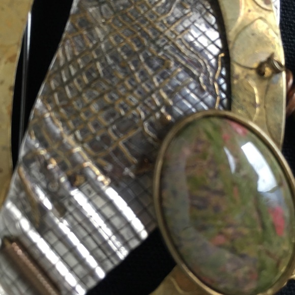 Pin Lot - Picture 12 of 15